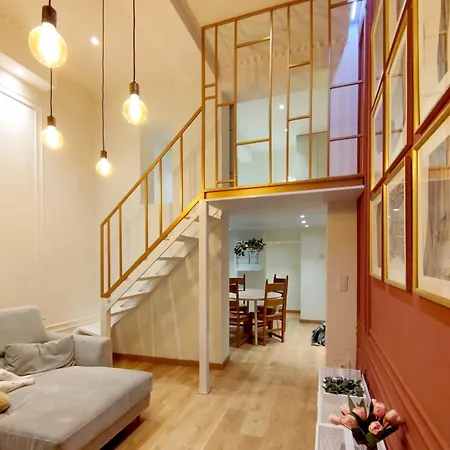 Duplex In Center 3 Apartment *