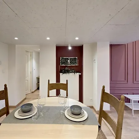 Duplex In Center 3 * Mons