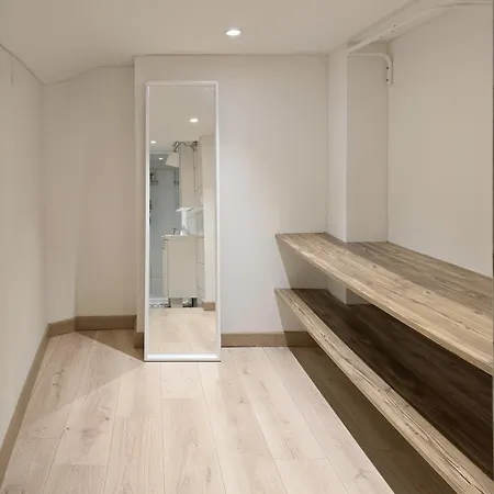 Duplex In Center 3 Apartman